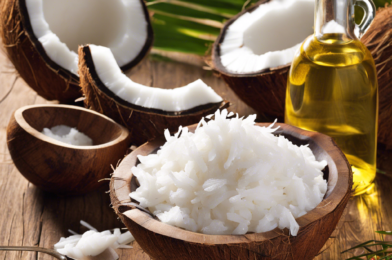 The Benefits of Cooking with Coconut Oil (+ Recipes)